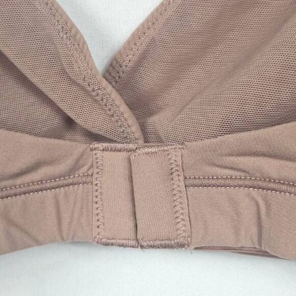 Skims cross front bra Nwt - Picture 5 of 9